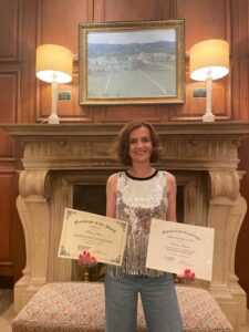 Kinderdance® International acorda D-nei Dana Iancu titlul si premiul „Francizatul lunii” pentru luna aprilie 2022 diplome